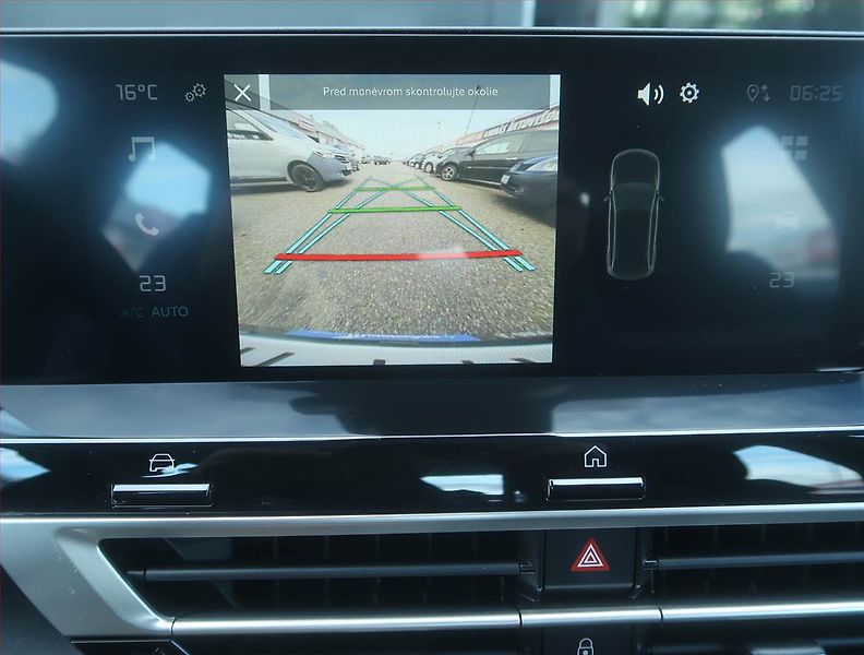 Citroën C4 X (2024) 1.2 PureTech, Serv.kniha - fotka 13 z 16