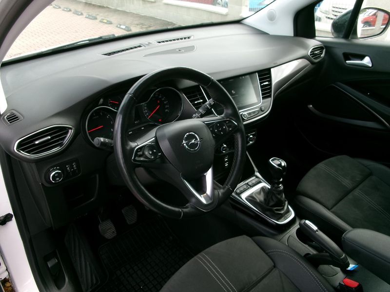 Opel Crossland (2022) 1,2PT FULLLED AC NAVI CAM - fotka 29 z 37