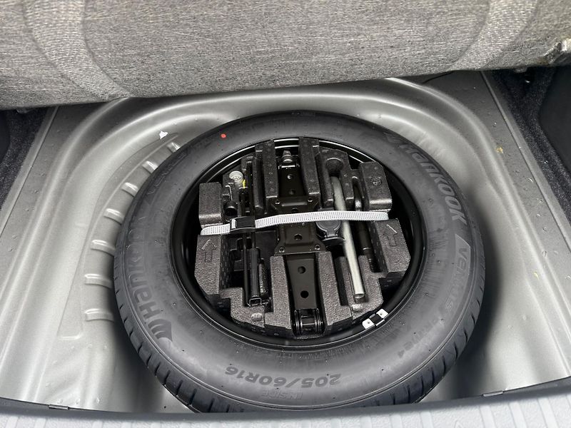 Škoda Octavia Top Selection 2.0 TDI 110kw DS - fotka 27 z 29