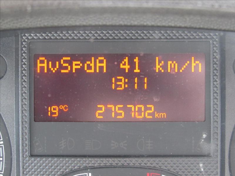 Citroën Jumper 2,2 HDI 110kW 6 míst - fotka 14 z 28