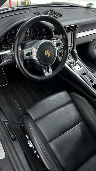 Porsche 911 3.8 TURBO 383 kW - fotka 10 z 24