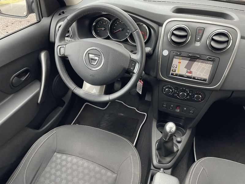Dacia Logan (2014) MCV Arctica 0,9TCe 90k - fotka 12 z 17
