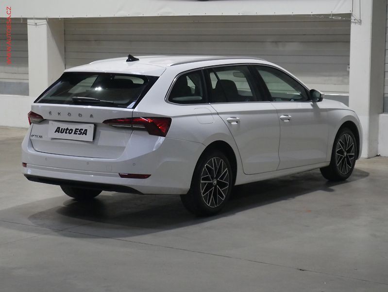 Škoda Octavia (2020) 1.0TSi, ČR, Style - fotka 4 z 20