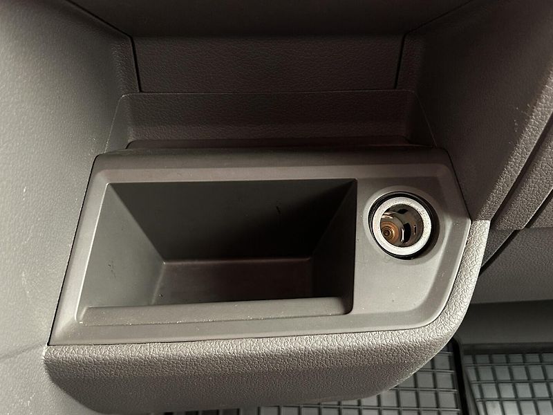 Volkswagen Crafter 2.0 TDI - fotka 14 z 21