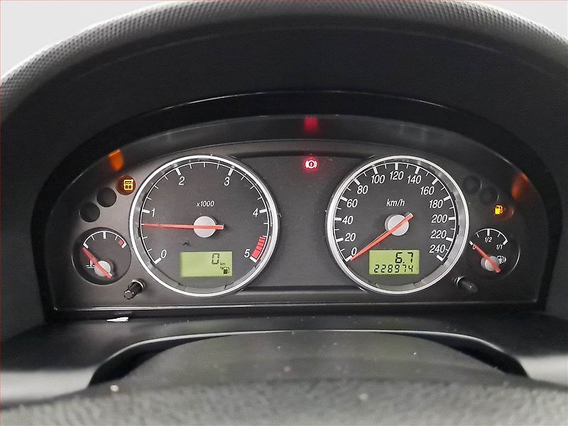 Ford Mondeo (2003) 2.0 TDCi, jezdí výborně - fotka 11 z 15