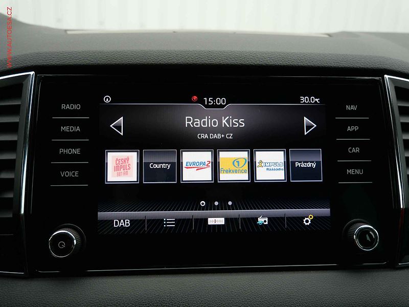 Škoda Karoq (2020) 2.0 TDi, ČR, Style, LED, navi - fotka 18 z 26