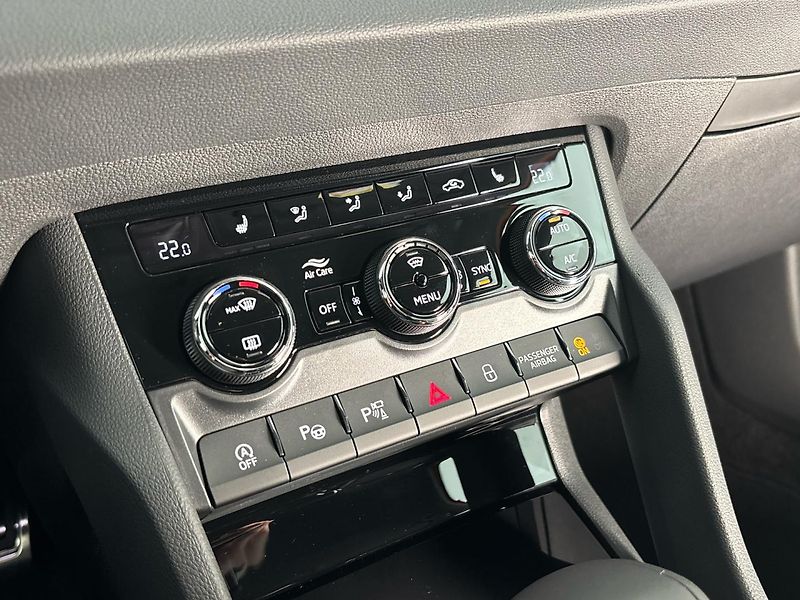 Škoda Karoq (2026) Sportline - fotka 26 z 36