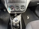 Fiat Punto 1.4i, 57kW, Klima - náhled 9