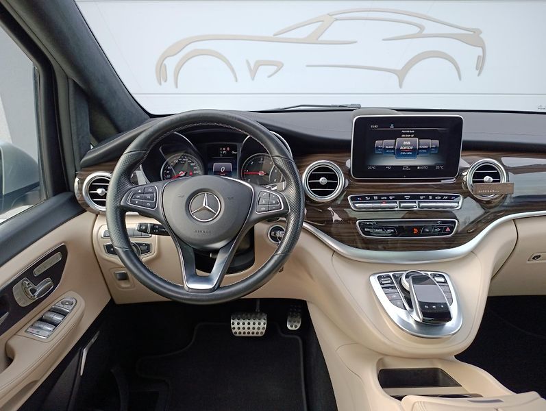 Mercedes-Benz Třídy V V250d AMG 4M EXCLUSIVE ČR1.MAJ - fotka 26 z 46