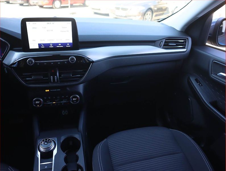 Ford Kuga (2021) Titanium 1.5 EcoBlue - fotka 8 z 20