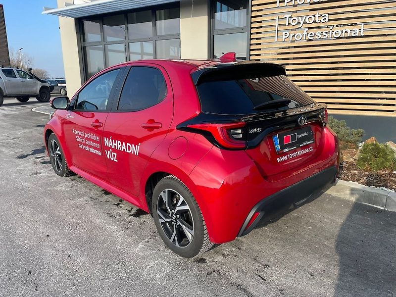 Toyota Yaris 1.5 Hybrid 116HP Style - fotka 4 z 27