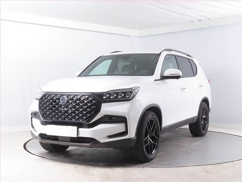 SsangYong Rexton (2024) 2.2 Diesel - fotka 2 z 25