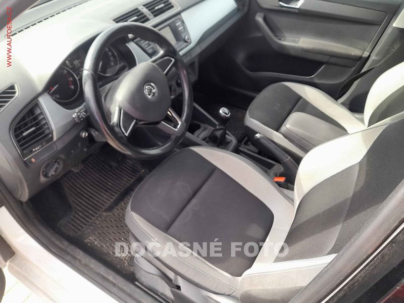 Škoda Fabia (2017) 1.2TSi, 2.maj,ČR - fotka 3 z 3