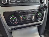 Škoda Octavia II FL 1.6 TDi 77kW ELEGANCE - náhled 14
