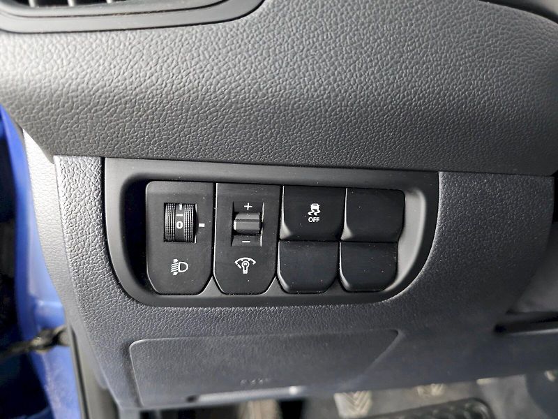 Kia Rio (2014) 1.4I 80kW - fotka 19 z 21