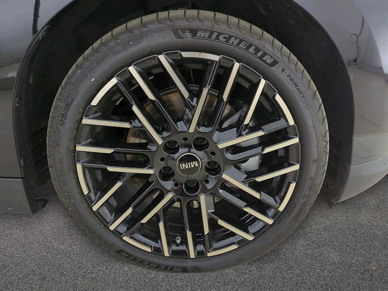 Mini Ostatní Cooper SE - fotka 17 z 18