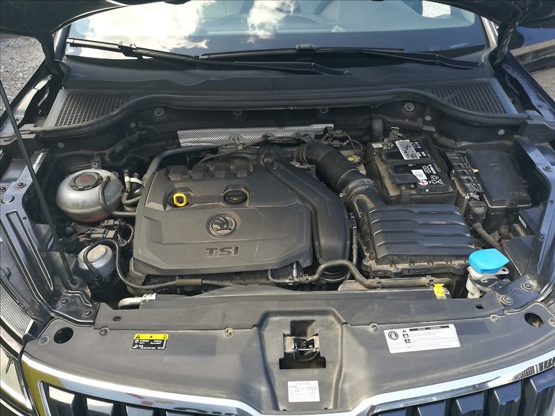 Škoda Karoq 1,5 TSI DSG - fotka 21 z 24
