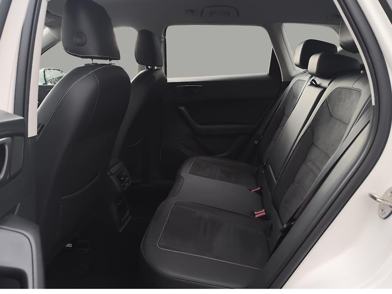 Seat Ateca 2.0 TDi DSG Style - fotka 7 z 23