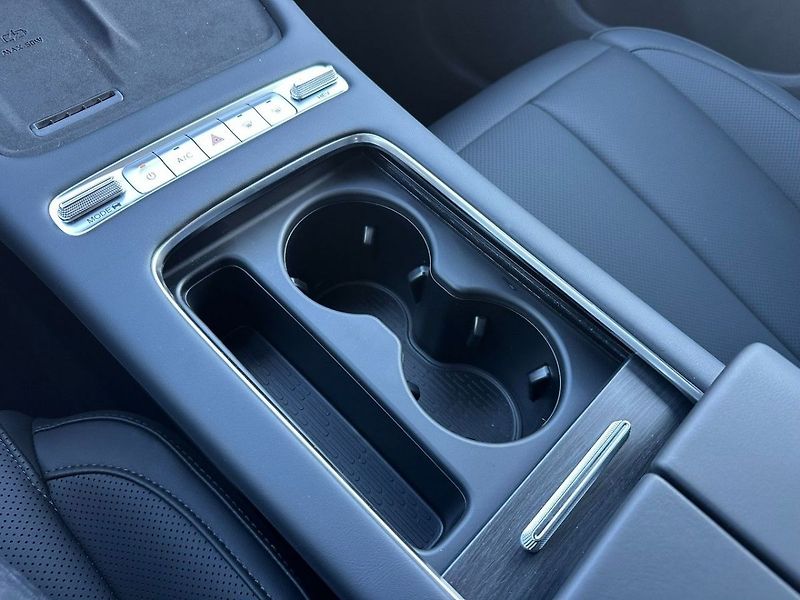Omoda 7 1.5T PHEV Premium, AT, SKLADEM - fotka 27 z 33