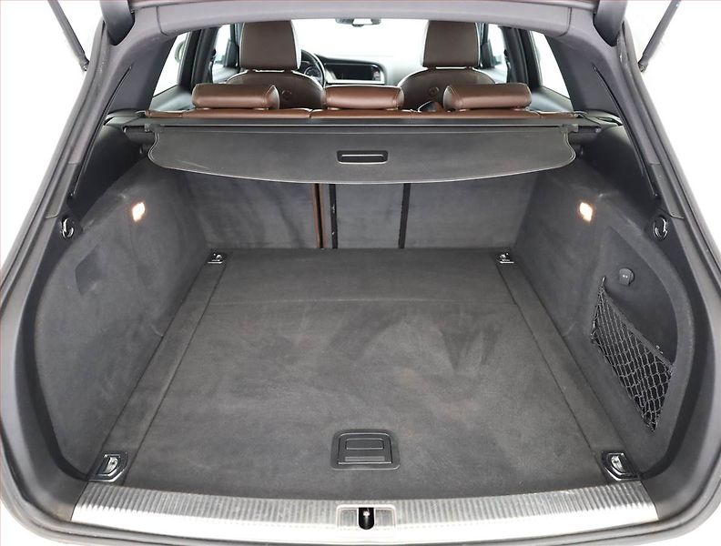 Audi A4 Allroad (2013) 2.0 TDI, 4X4, Automat - fotka 18 z 19