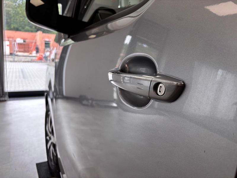 Toyota ProAce Verso 2.0 CDTI FAMILY LONG - fotka 4 z 33