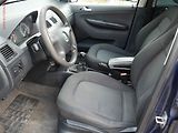 Škoda Fabia (2005) 1.4 TDi, AC, park.asist - náhled 8