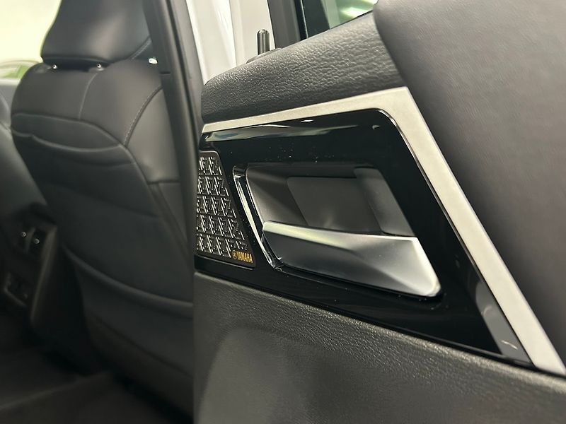 Mitsubishi Outlander (2025) 2.4 PHEV Instyle | 8 let | Nov - fotka 38 z 67