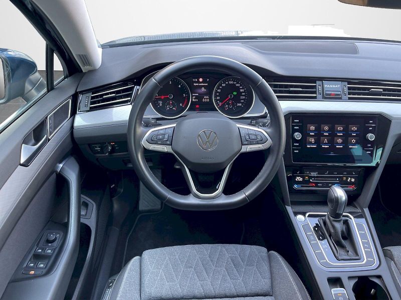 Volkswagen Passat (2023) 2.0TDI 110kW DSG Business - fotka 6 z 34