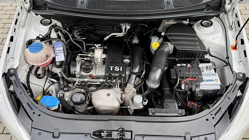 Škoda Fabia 1.2TSi*77kW*AMBIENTE*1.MAJ*TOP - fotka 17 z 23
