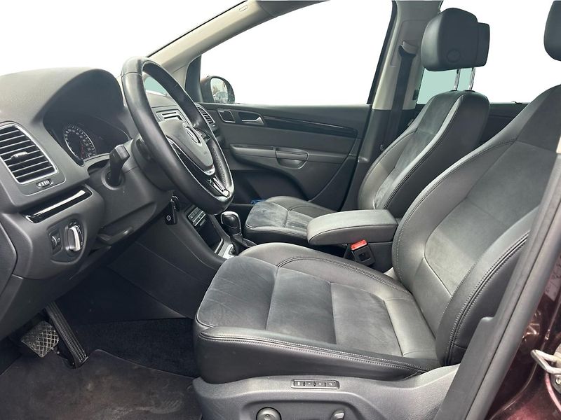 Volkswagen Sharan 2.0TDI 135kW DSG 4MOT - fotka 11 z 23