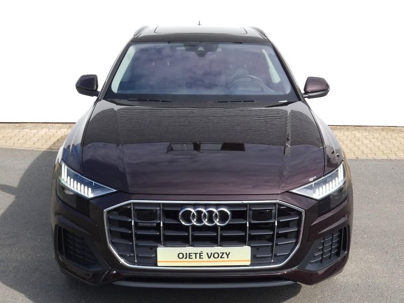 Audi Q8 50 TDI Quattro - fotka 7 z 30
