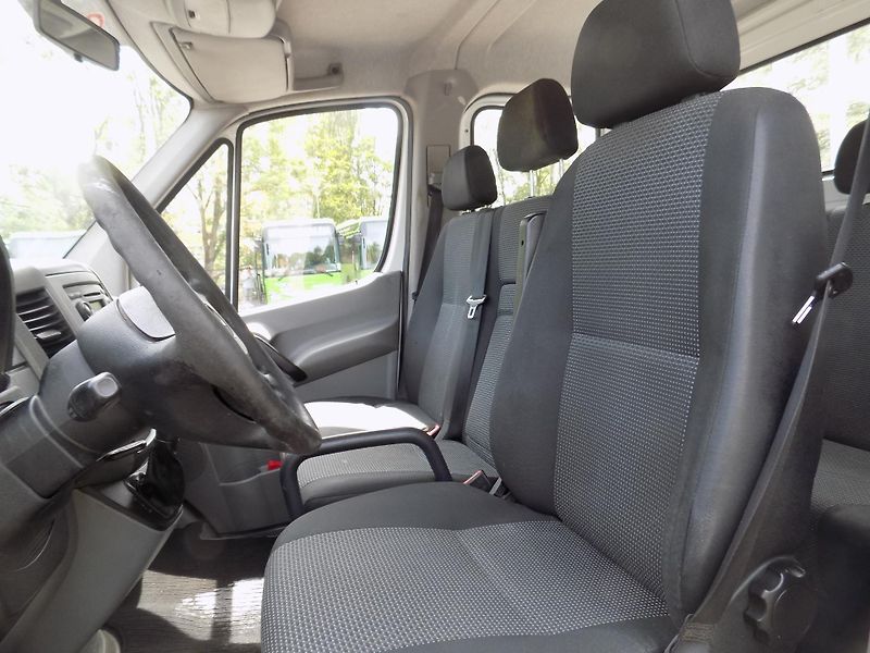 Mercedes-Benz Sprinter (2012) 2,2 95KW 7 MÍST SKLÁPĚČ  - fotka 15 z 46