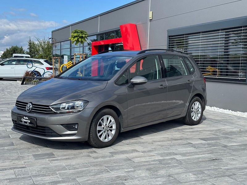 Volkswagen Golf Sportsvan (2016) Comfortline 1,2 TSI 81 KW - fotka 1 z 38