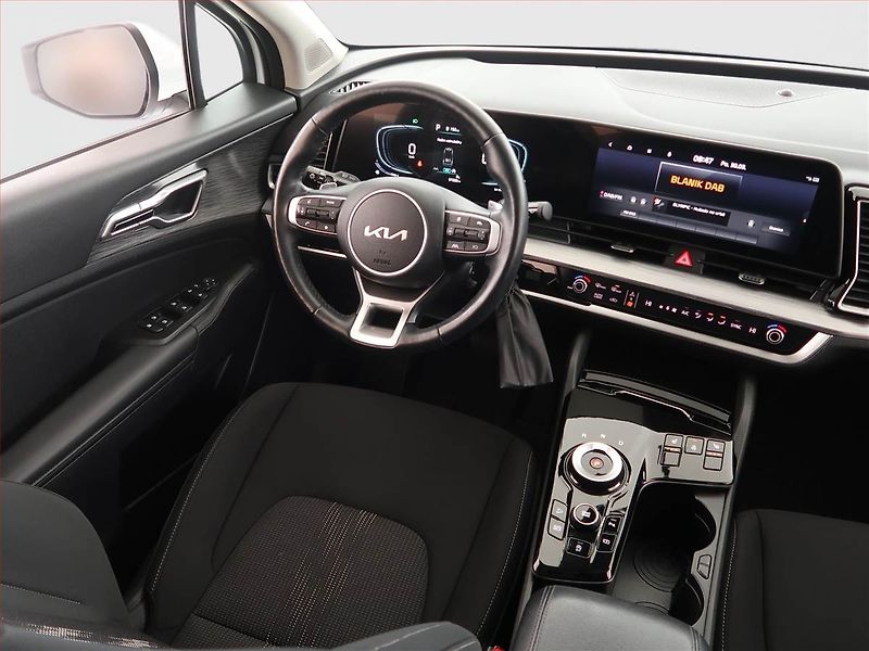 Kia Sportage (2024) 1.6 T-GDI MHEV - fotka 7 z 19