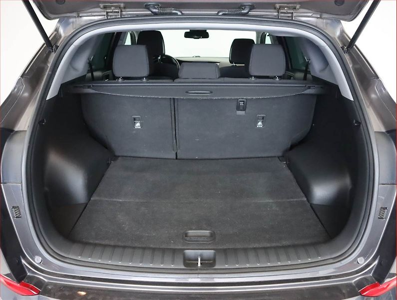 Hyundai Tucson (2016) 1.7 CRDi, Serv.kniha, Navi - fotka 14 z 19