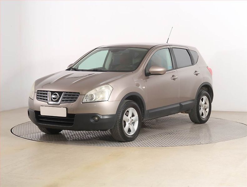 Nissan Qashqai (2007) 1.6, nová STK, zamluveno - fotka 2 z 16