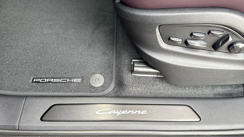 Porsche Cayenne E Hybrid Coupé - fotka 19 z 30