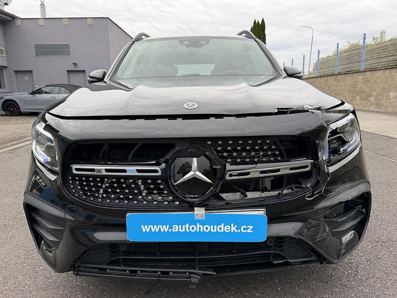 Mercedes-Benz GLB 200D AMG LINE automat závěs  - fotka 8 z 23