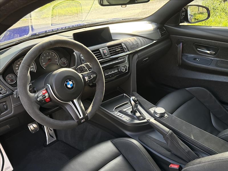 BMW M4 3,0 CS 338 Kw ČR DPH - fotka 17 z 50