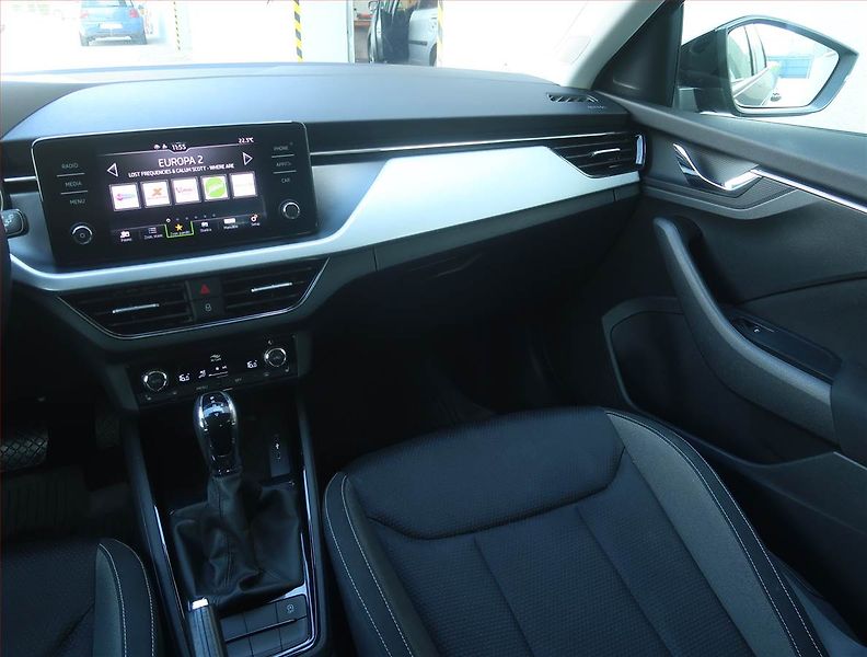 Škoda Scala (2024) 30 edition 1.0 TSI, Automat - fotka 8 z 14