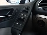 Volkswagen Golf (2010) Comfortline 1.2 TSI - náhled 13