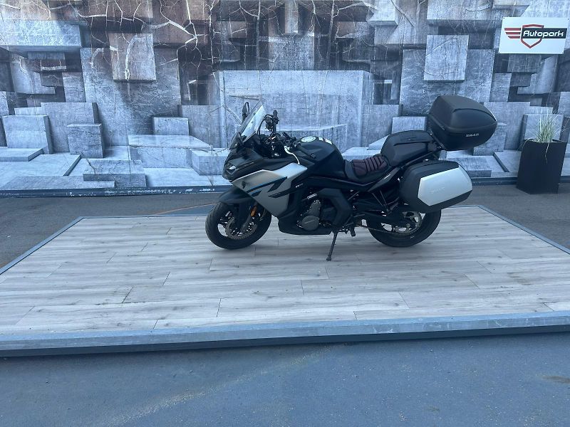 CFMOTO 650 GT (2024) - fotka 4 z 16