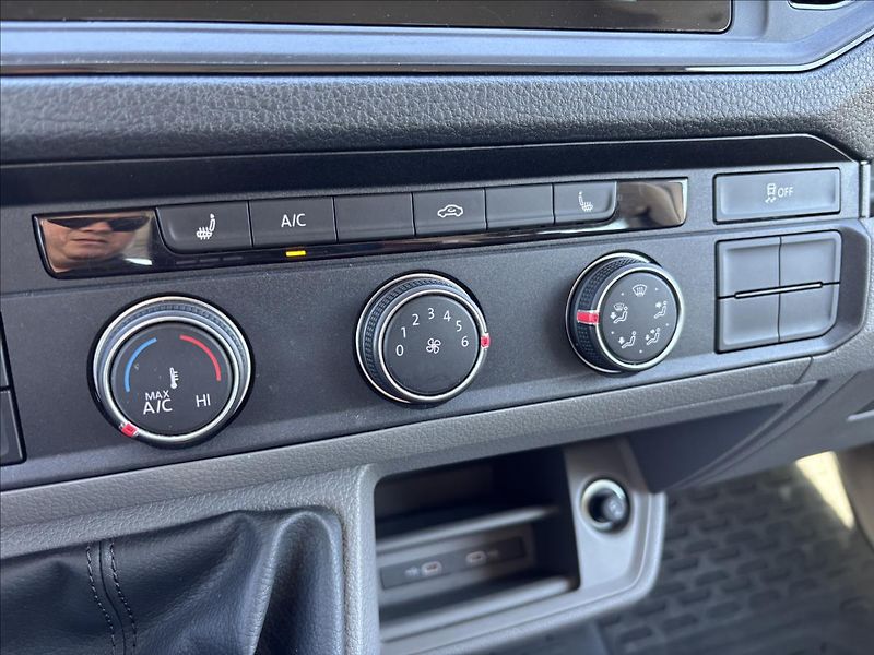 Volkswagen Crafter 2,0 TDI 130kW dlouhy rozvor L4 - fotka 29 z 35