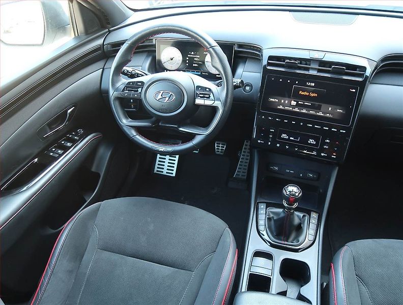 Hyundai Tucson (2022) N-Line 1.6 T-GDI - fotka 7 z 13