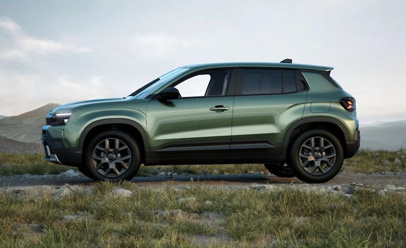 Jeep Avenger (2026) Altitude 1.2 Turbo e-Hybrid - fotka 3 z 6