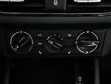 Škoda Scala (2020) 1.0 TSI, Tempomat - náhled 10
