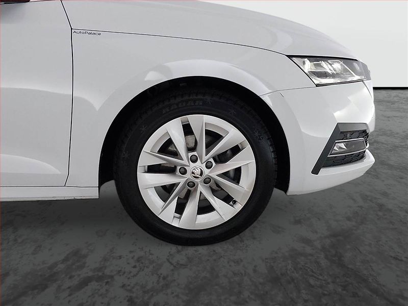 Škoda Octavia (2023) Style 2.0 TDI - fotka 15 z 20