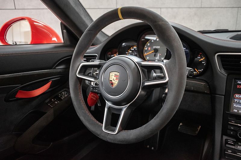 Porsche 911 GT3 RS 4.0 !Najeto 14.885km! - fotka 21 z 49