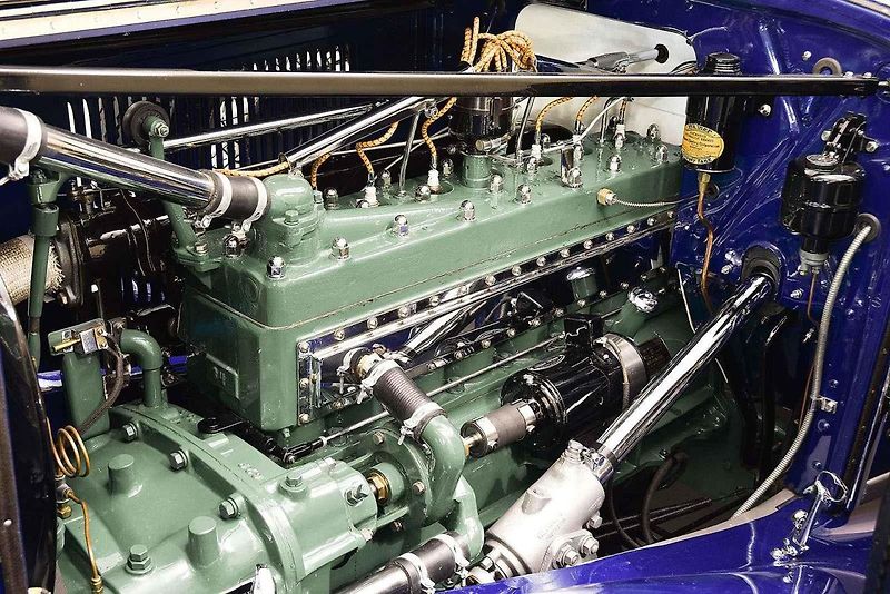 Cord 810.