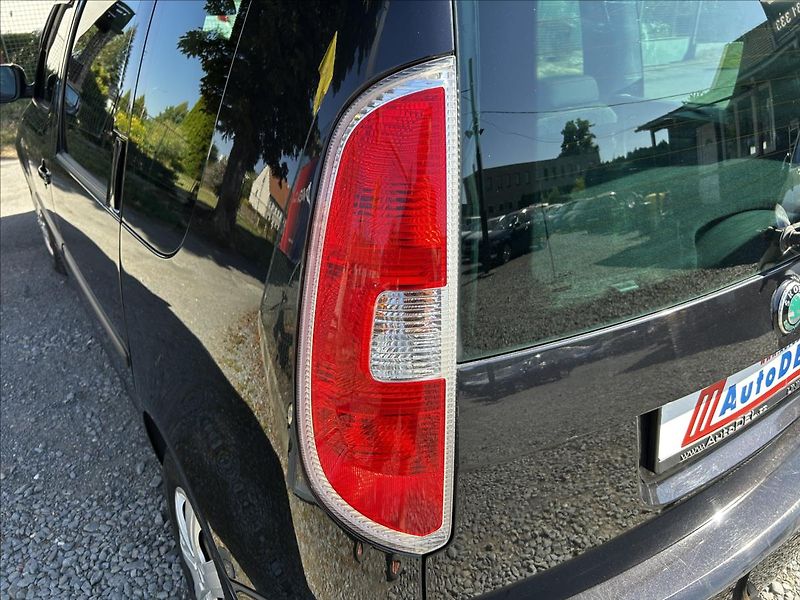 Škoda Roomster 1,2 TSi  Tažné,Klima,Výhřevy - fotka 35 z 49